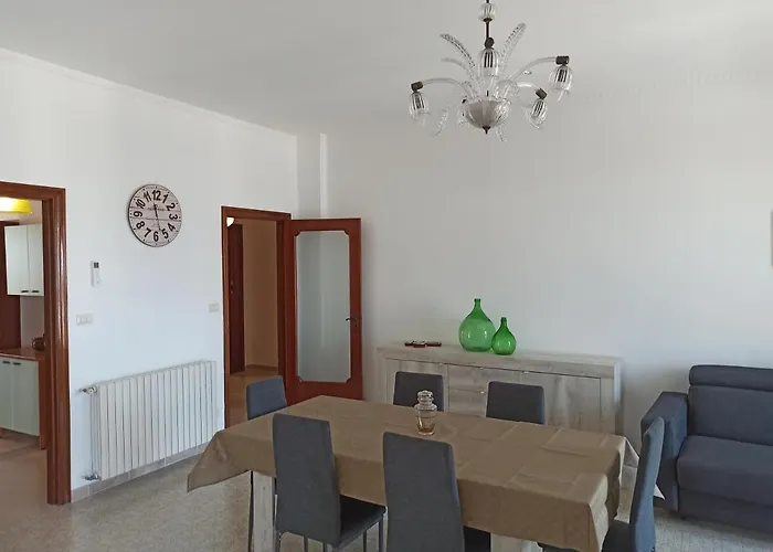 Lägenhet Casa Patrizia - A Due Passi Dal Mare