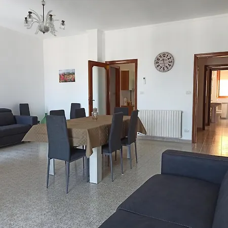 Casa Patrizia - A Due Passi Dal Mare Lejlighed
