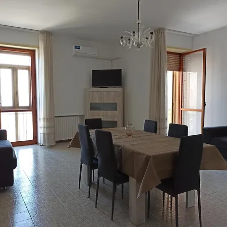 Casa Patrizia - A Due Passi Dal Mare Lejlighed